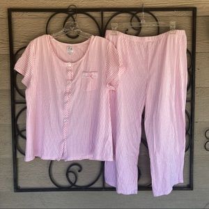 Aria Pajama Set Pink and White SZ L Short Sleeves